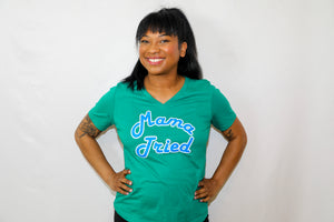 Mama Tried V-Neck - Kelly Green