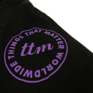 LOVE IS LOVE. Tee - Black